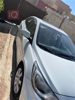 هیوندای ئەکسنت